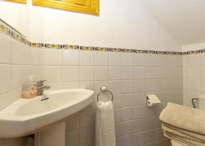 Seguinot By Homevillas360 Вилла