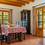 Villa Seguinot By Homevillas360