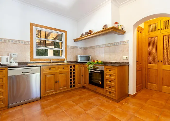 Seguinot By Homevillas360 Villa *