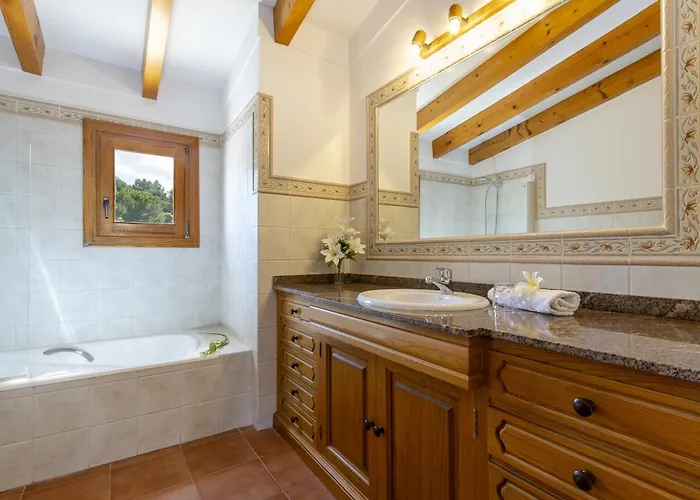 Seguinot By Homevillas360 Villa